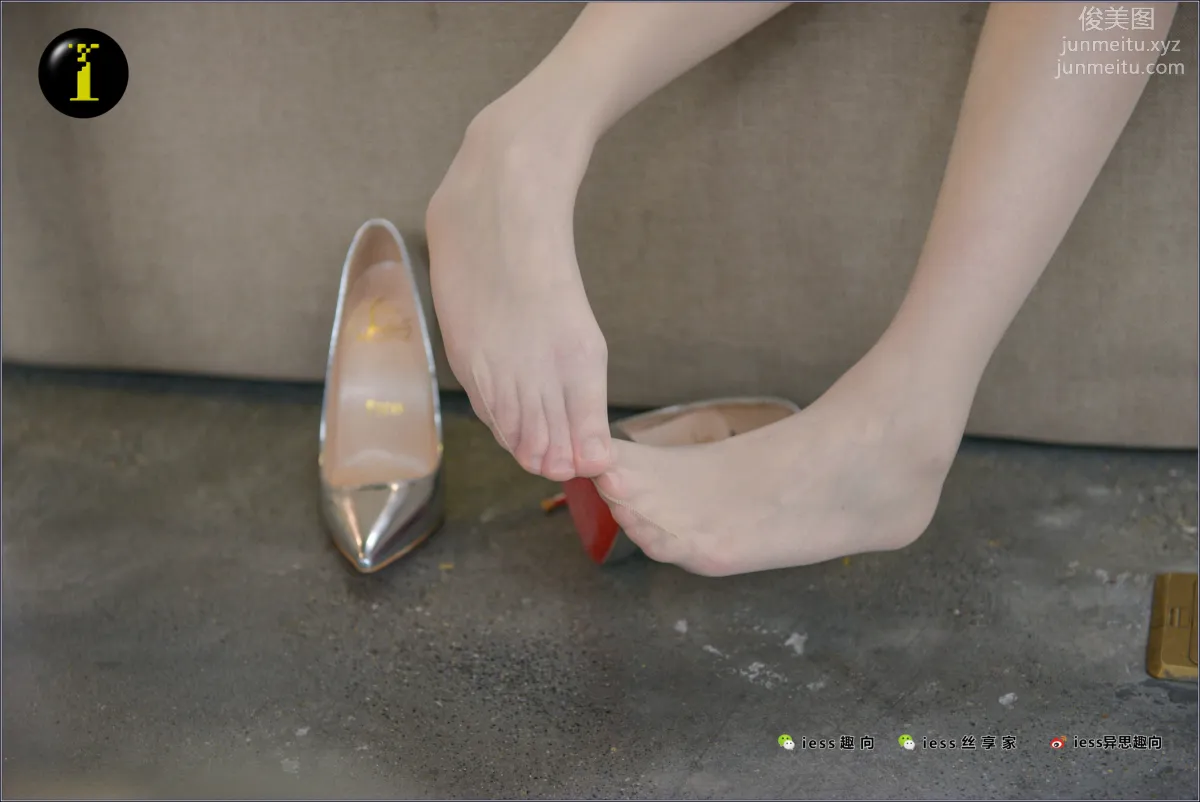 [IESS] Pu Hui Ji 076 Xiao Jie, Silver High Heels in the Cafe photo 78