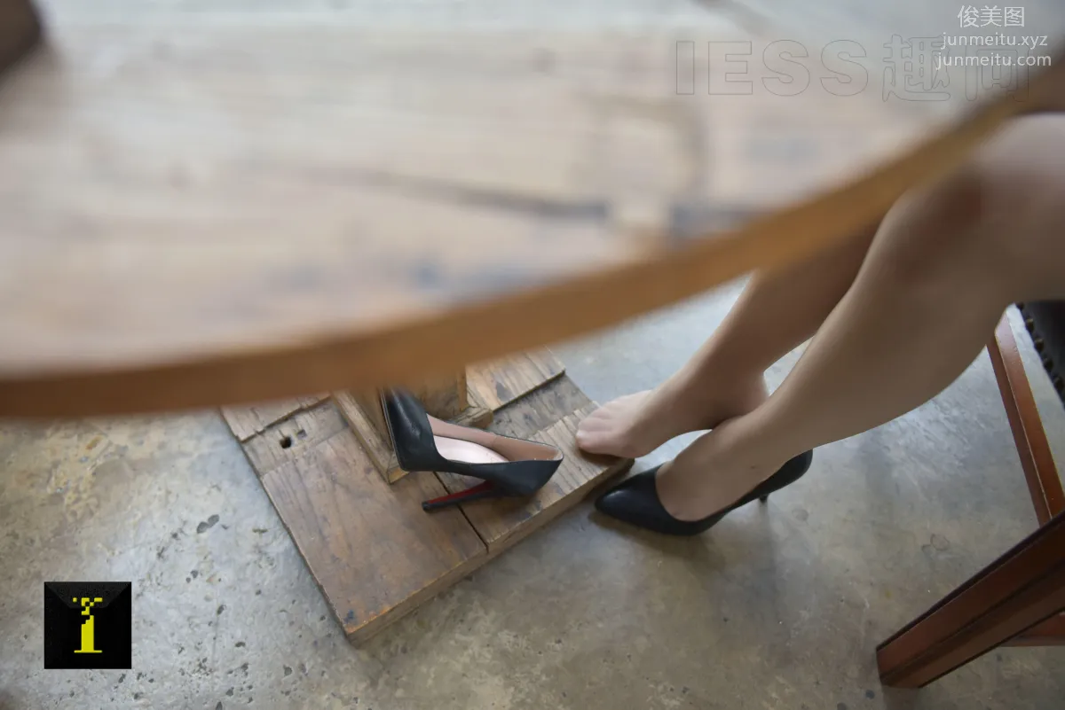 [IESS] Pu Hui Collection 105 - Xiao Liu's Professional Nude Stockings Demonstration I [94P] photo 68