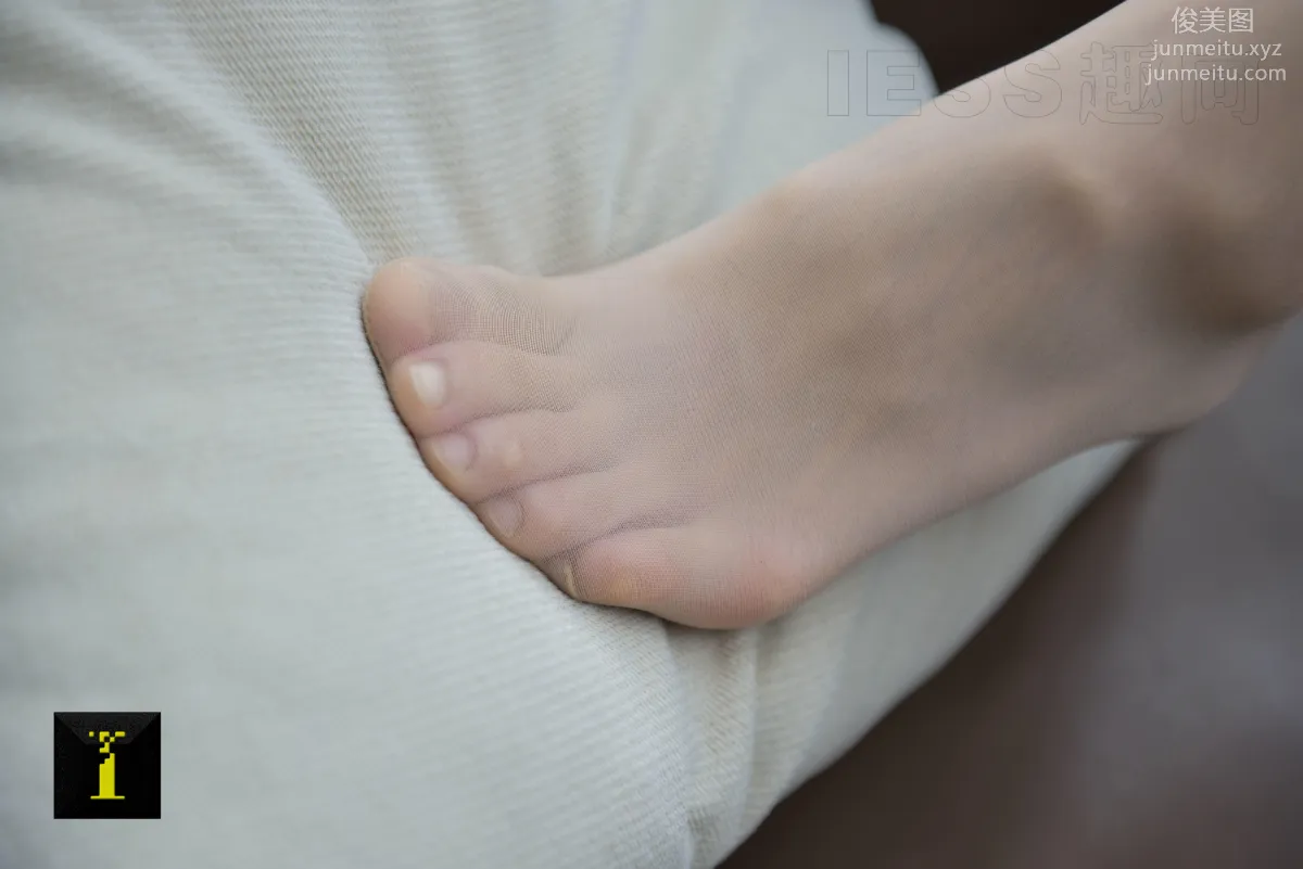 [IESS異思趣向] 普惠集 106-小六、絲足底、肉絲特寫 [93P] 12