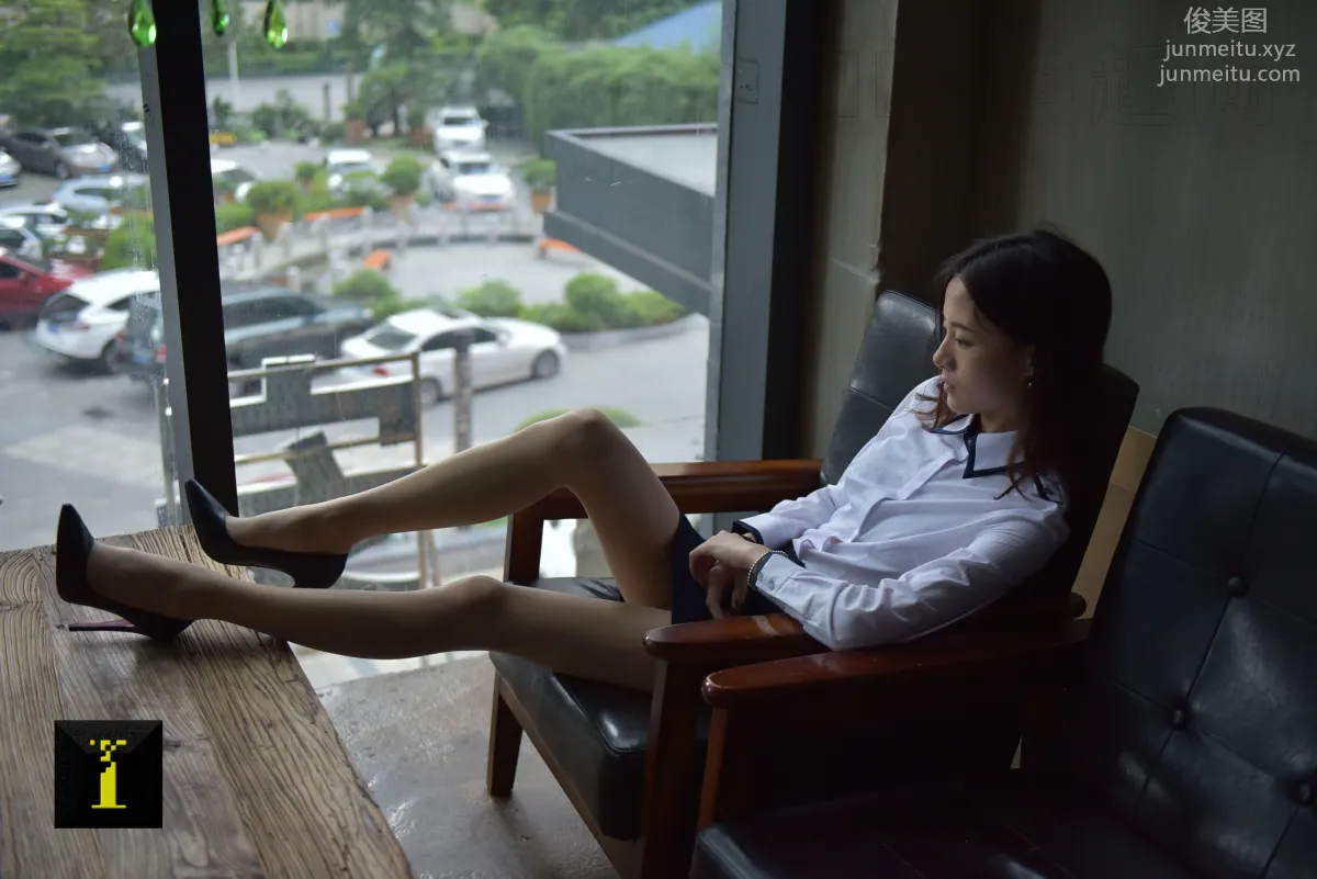 [IESS] Pu Hui Collection 107 - Xiao Liu's Professional Nude Stockings Demonstration [90P] photo 61