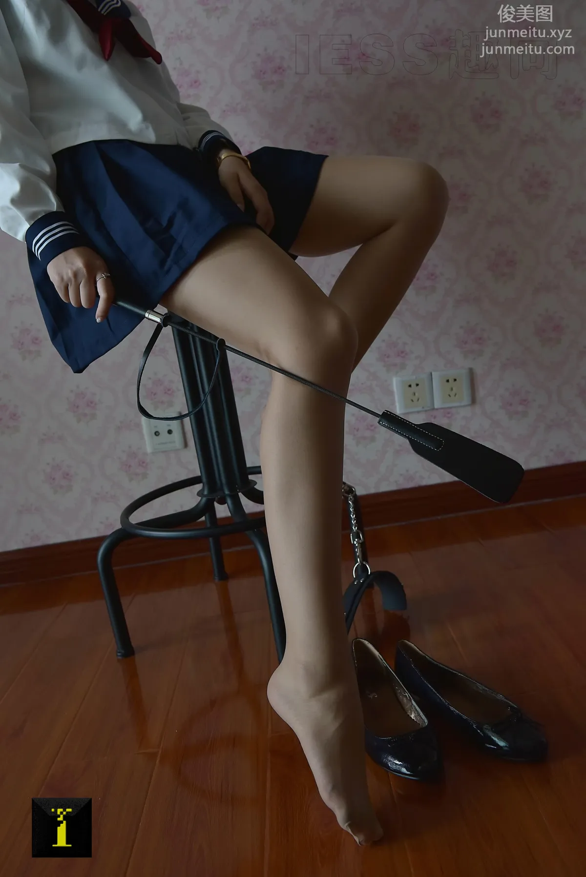 [IESS異思趣向] 普惠集 111 馨月-小皮鞭 [82P] 21