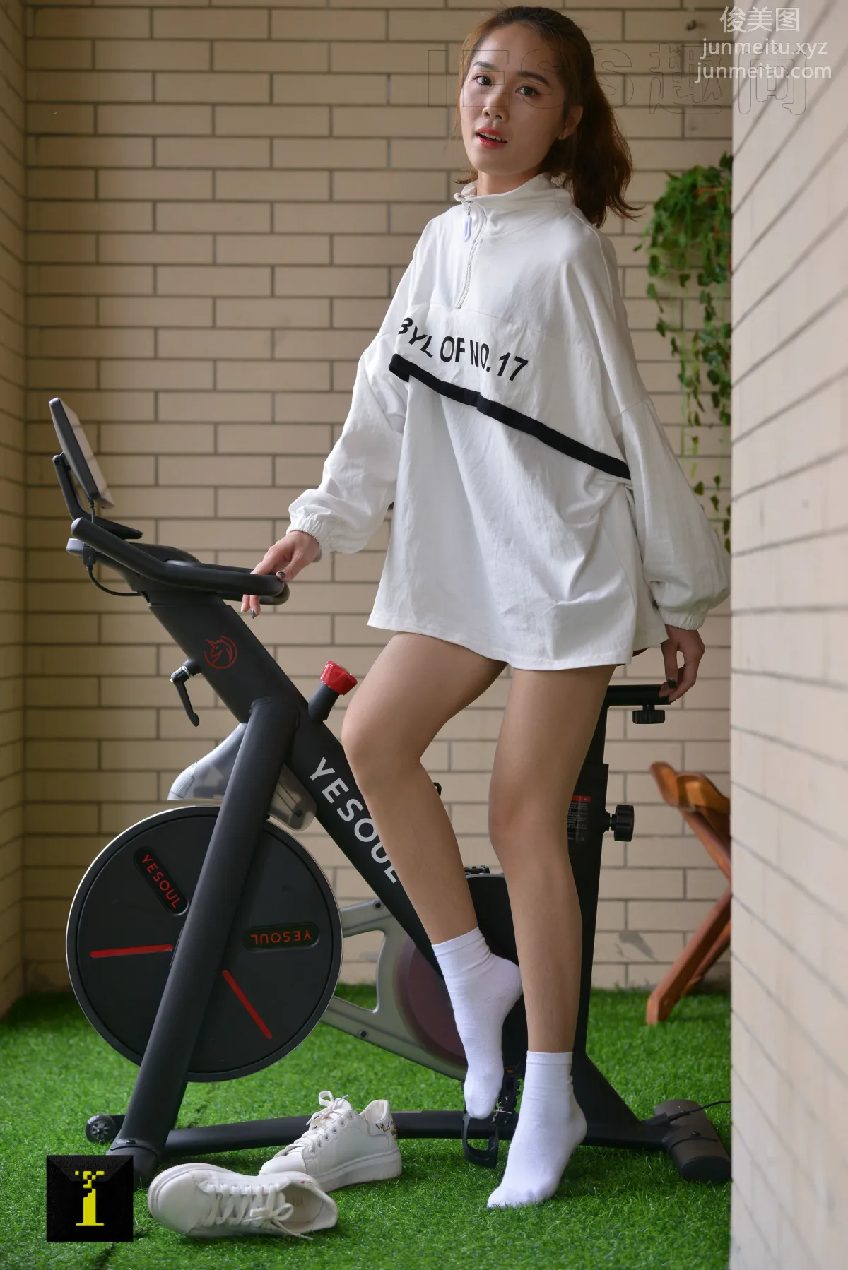 [IESS異思趣向] 普惠集 125 -茜 – 濃密的腳毛 [96P] 47
