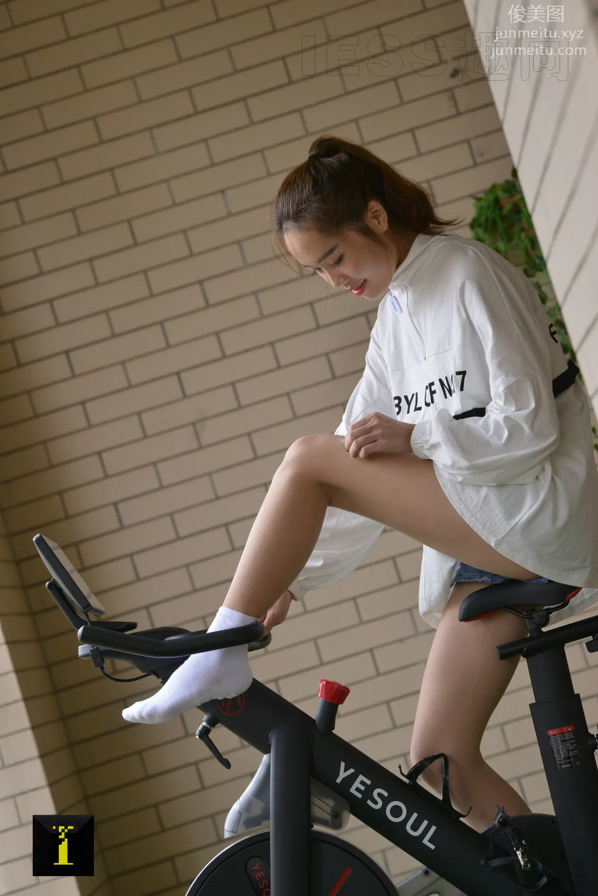 [IESS異思趣向] 普惠集 125 -茜 – 濃密的腳毛 [96P] 74