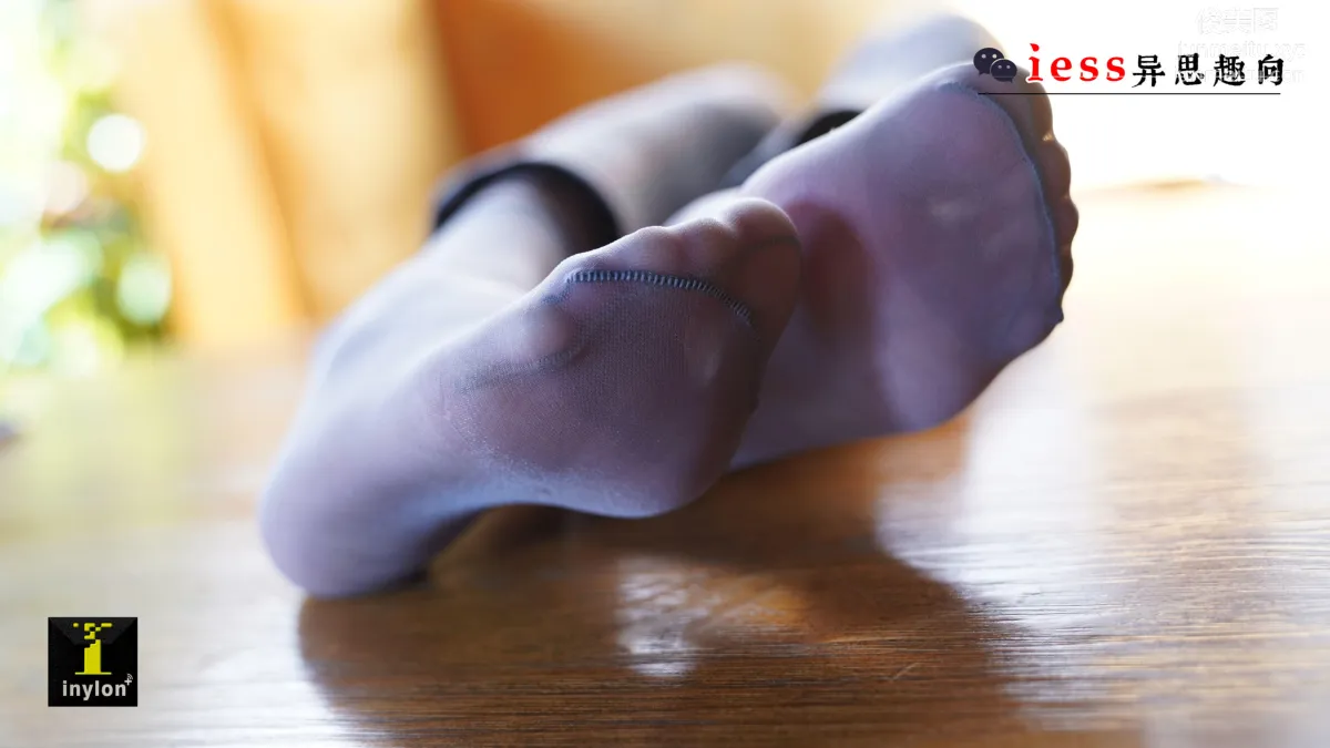 [IESS] Pu Hui Collection 132 - Ge Ge, Wonderful Short Gray Stockings Close-Up photo 36