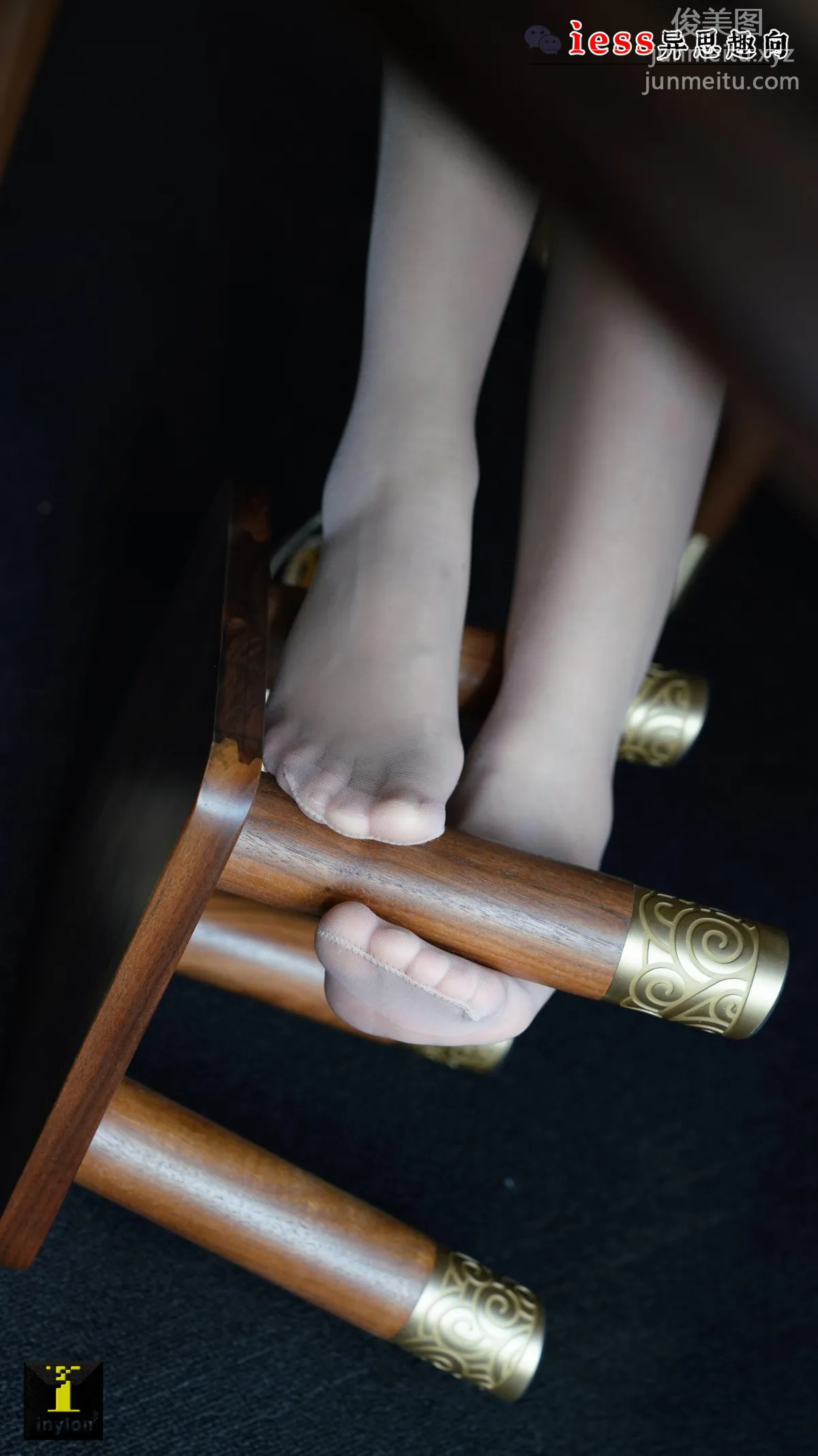 [IESS異思趣向] 普惠集 154小捷-桌下乾坤 [73P] 33