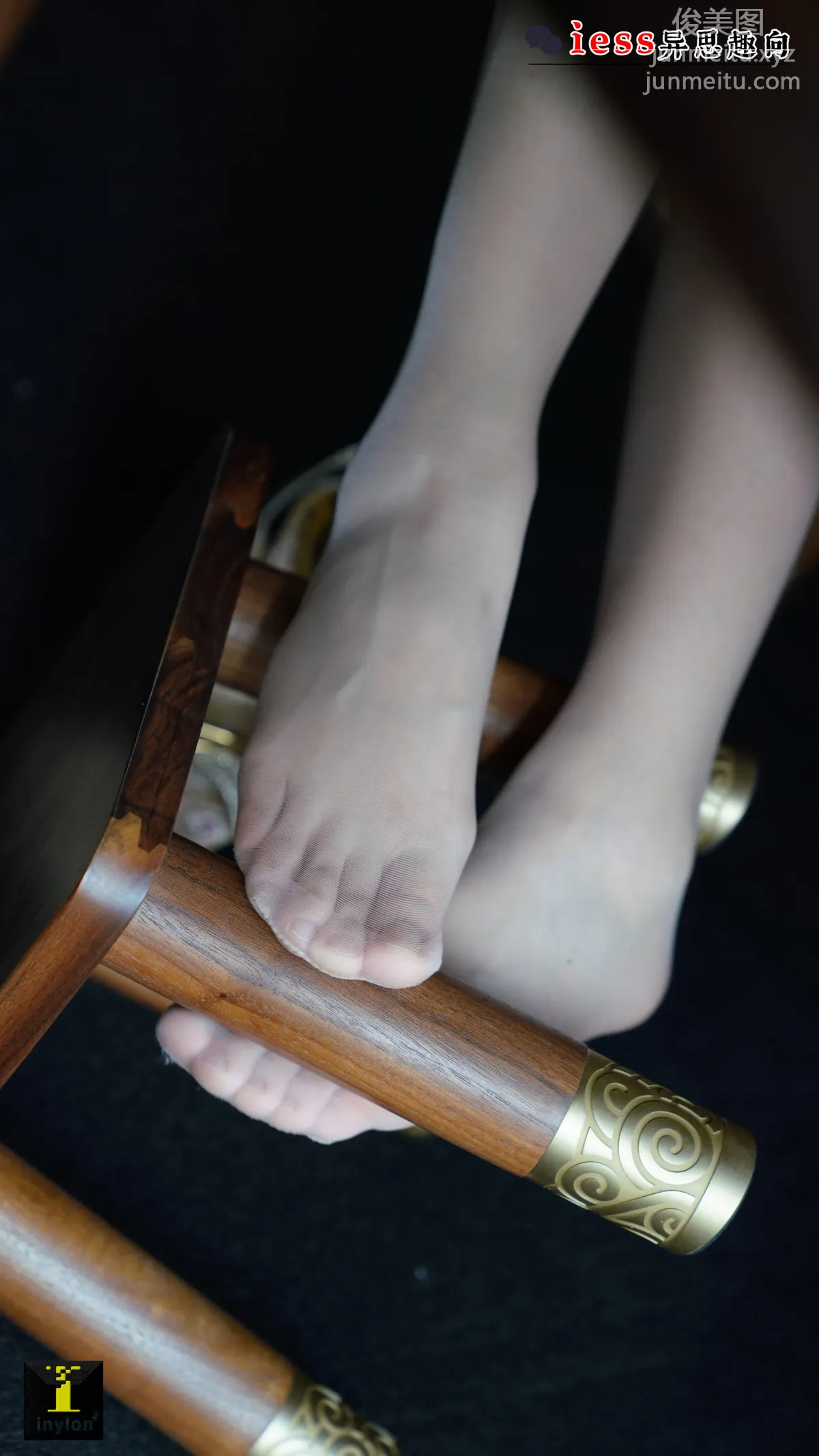 [IESS異思趣向] 普惠集 154小捷-桌下乾坤 [73P] 36