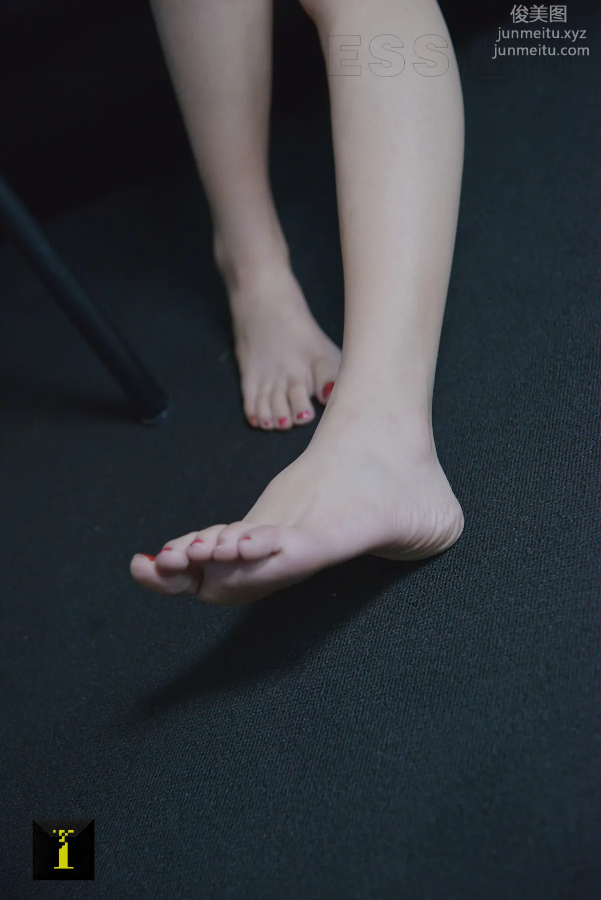[IESS異思趣向] 普惠集 156-若琪的裸腿 [84P] 50