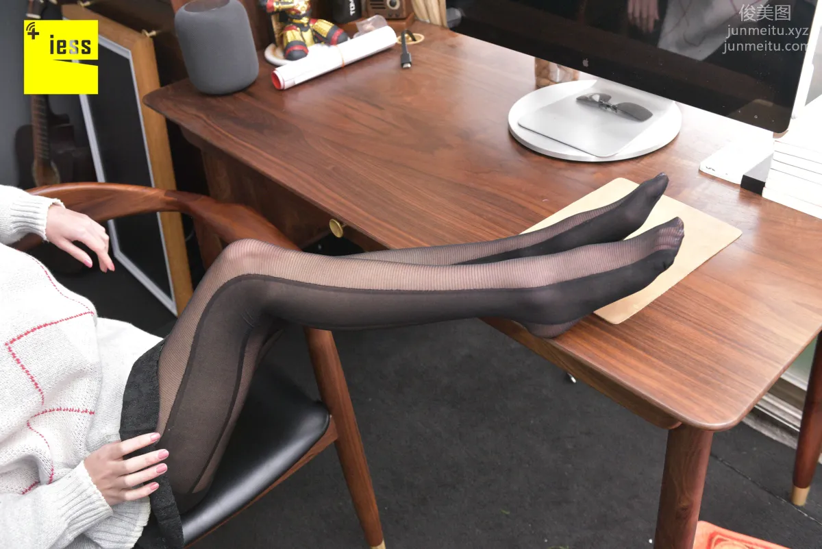 [IESS] Inclusive Collection 173 - Ye Zi's Fashionable Black Stockings [60P] photo 23