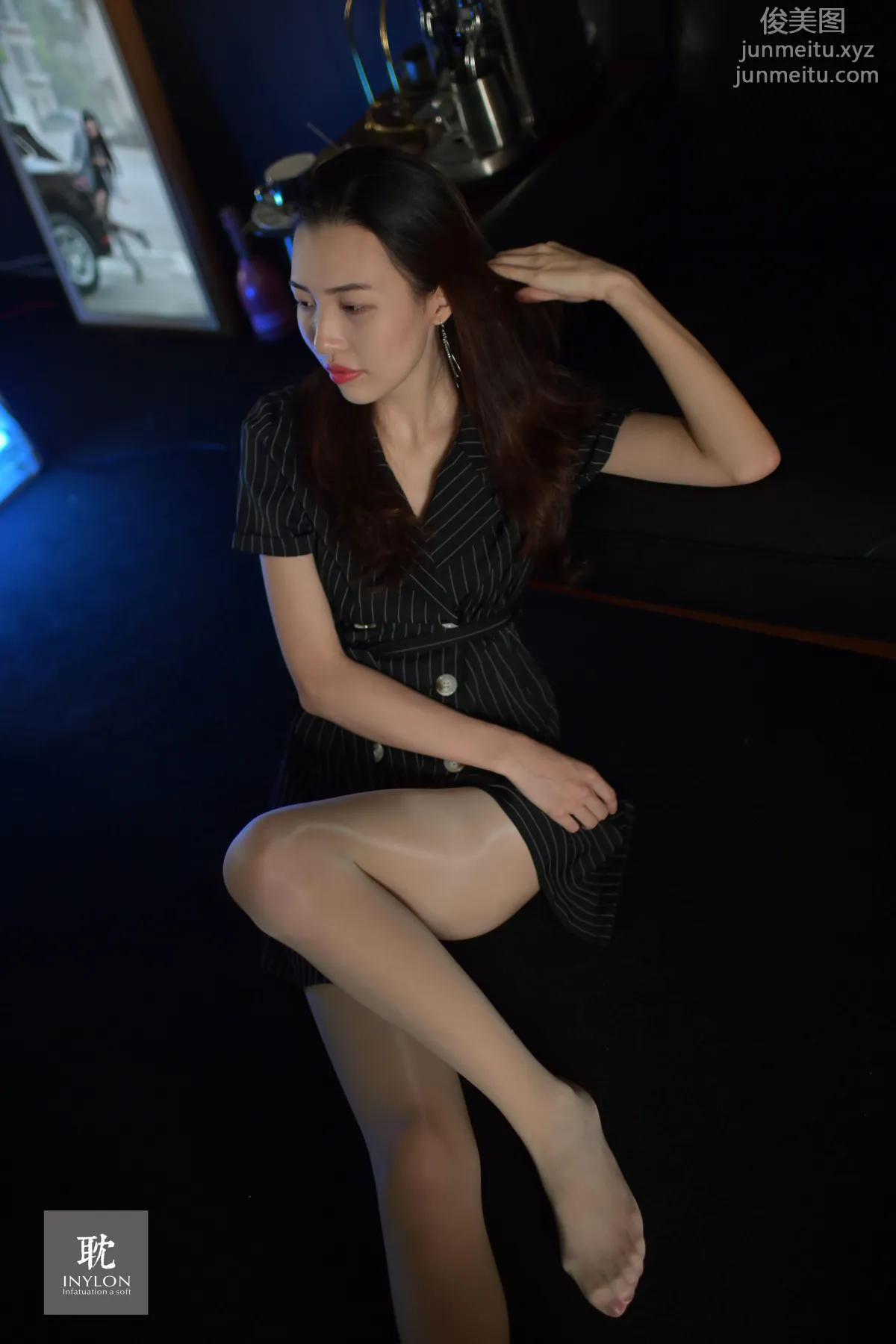 [IESS異思趣向] 普惠集 181-大妞的馬油襪II [82P] 36