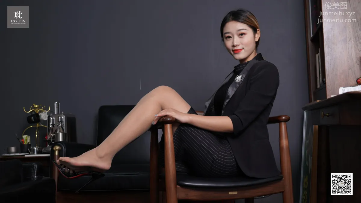 [IESS異思趣向] 普惠集 184 -開朗的職業裝女士 [90P] 48
