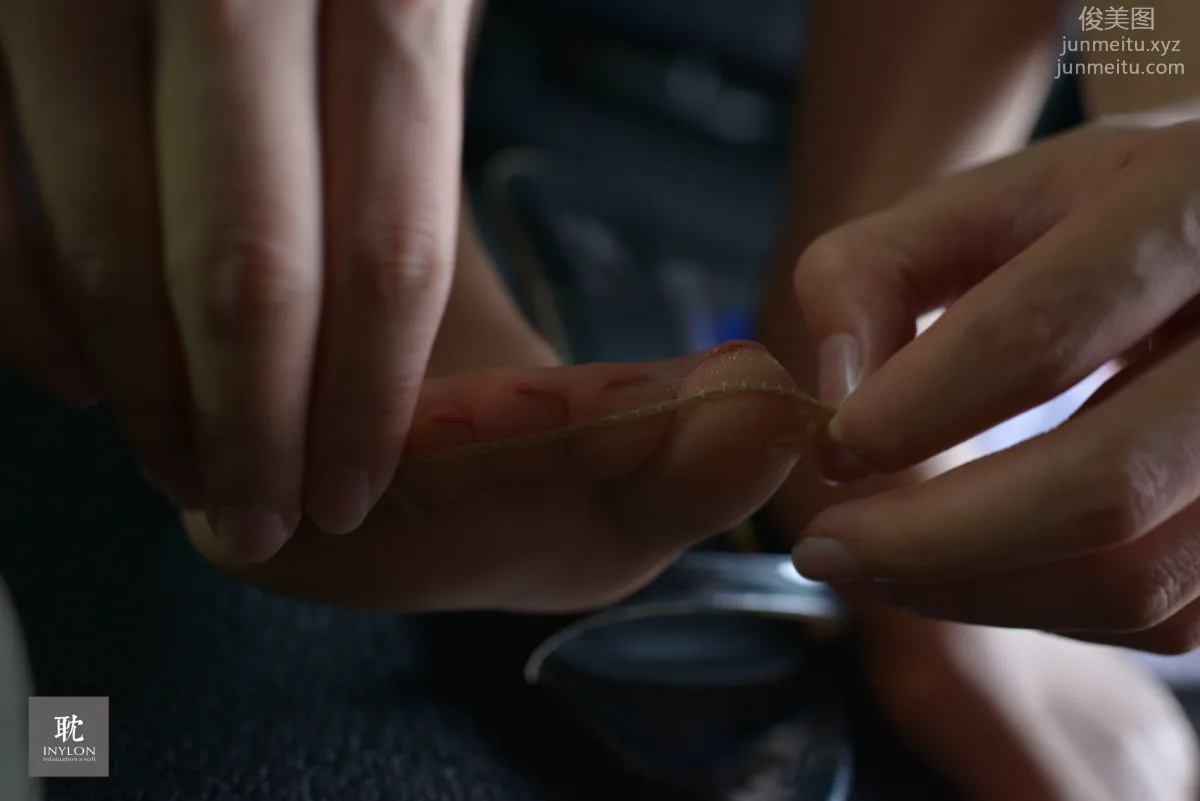 [IESS] Pu Hui Set 217 Shan Shan, Bare Feet and Stockings (Close-Up) [95P] photo 52