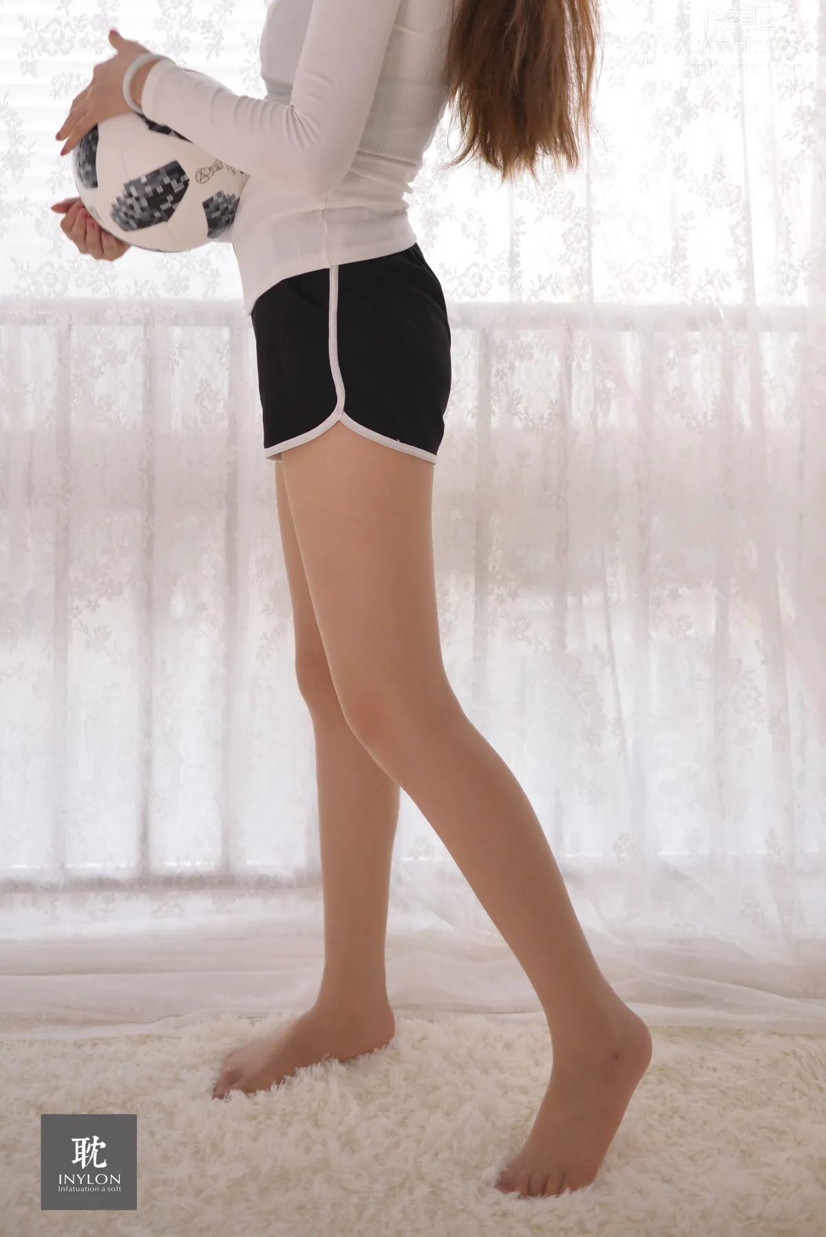 [IESS] Pu Hui Ji 235, Model: Jiu Mei, Happily Playing with a Ball photo 19