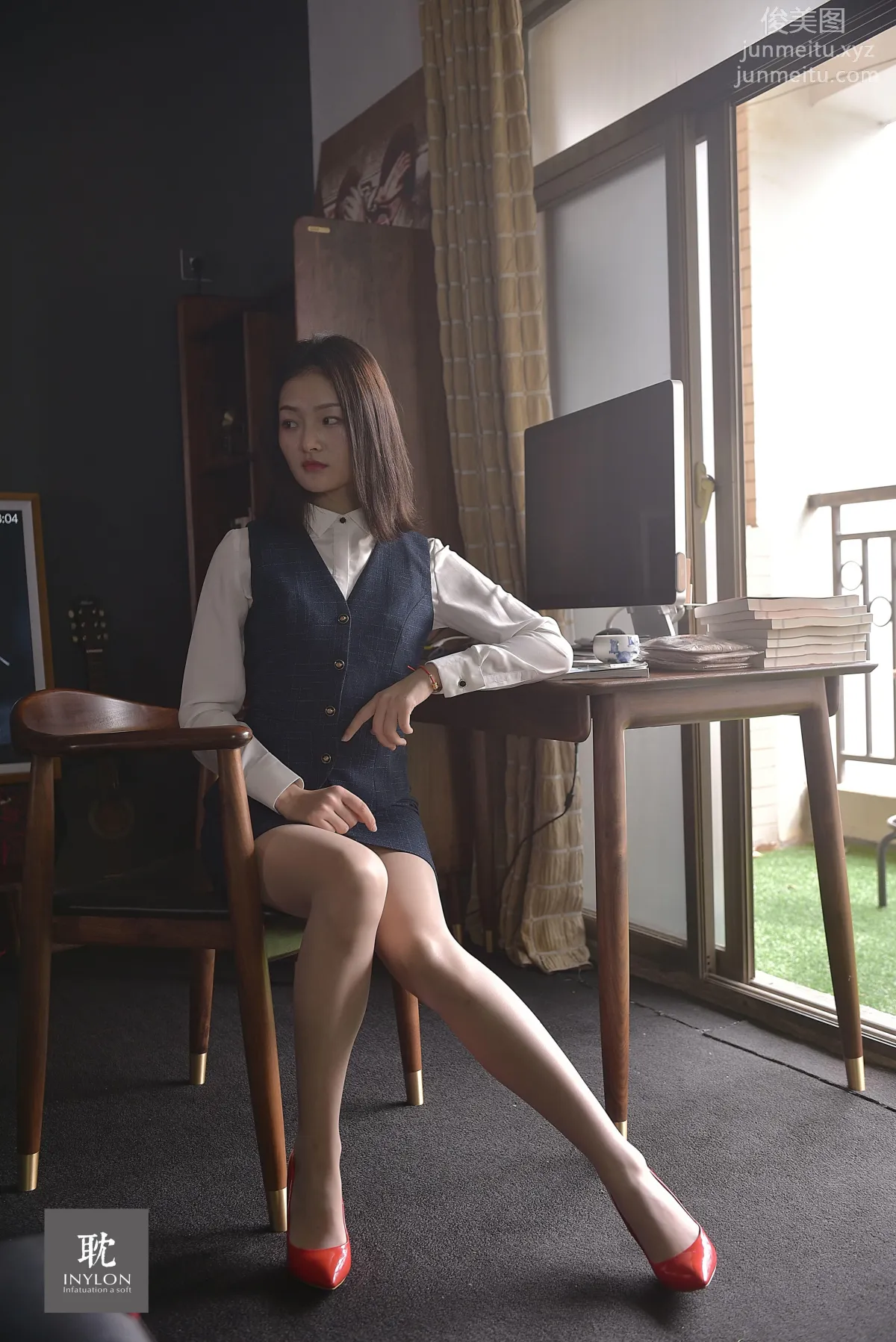 [IESS] Pu Hui Ji 242, Model: Ge Ge, Host Ge Ge photo 19