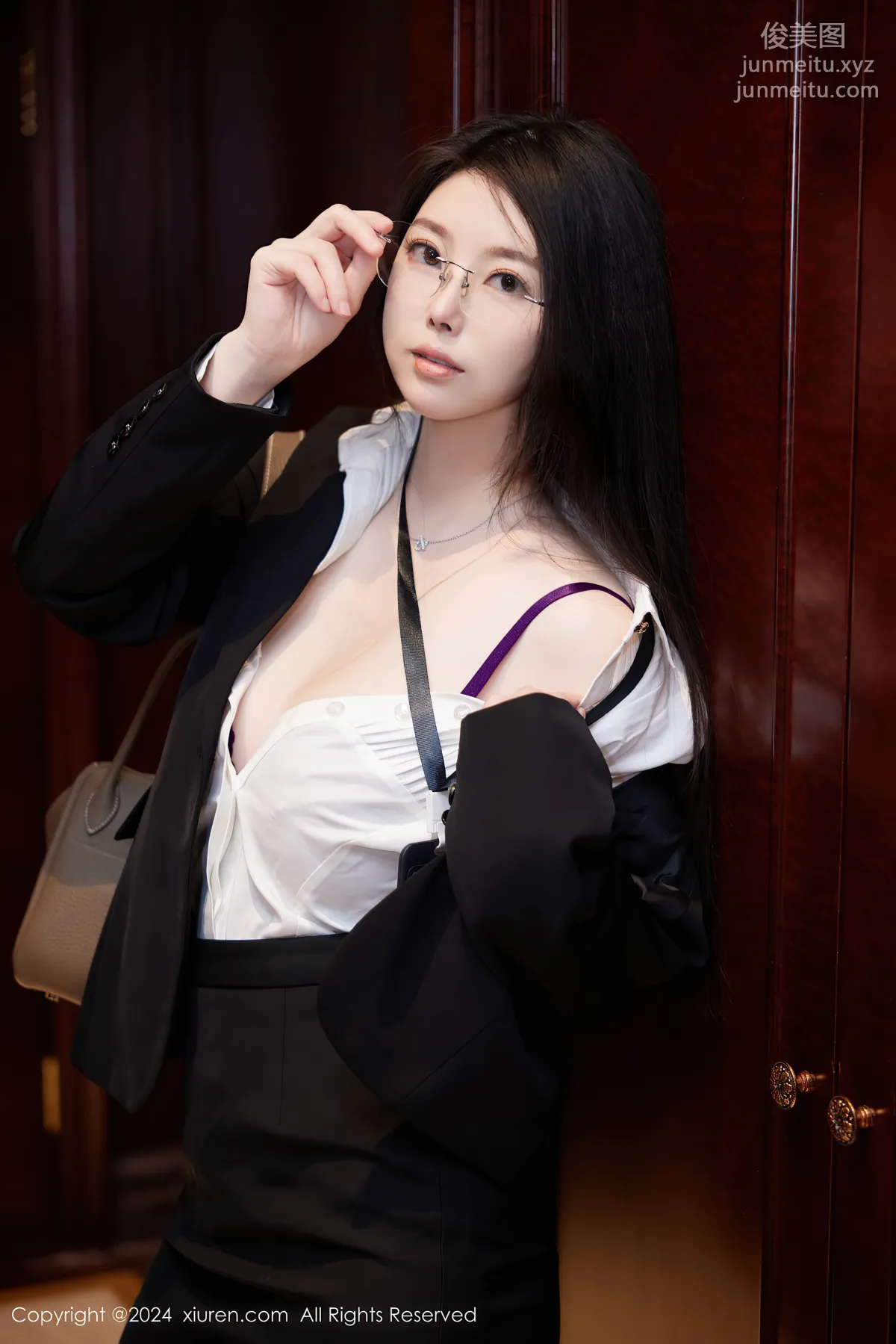 [Xiuren秀人網]2024.09.09 NO.9131 白茹雪abby 21