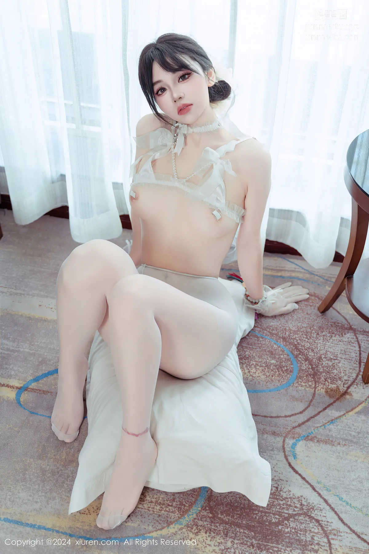 [Xiuren秀人網]2024.09.24 NO.9197 汐汐愛吃草莓 49