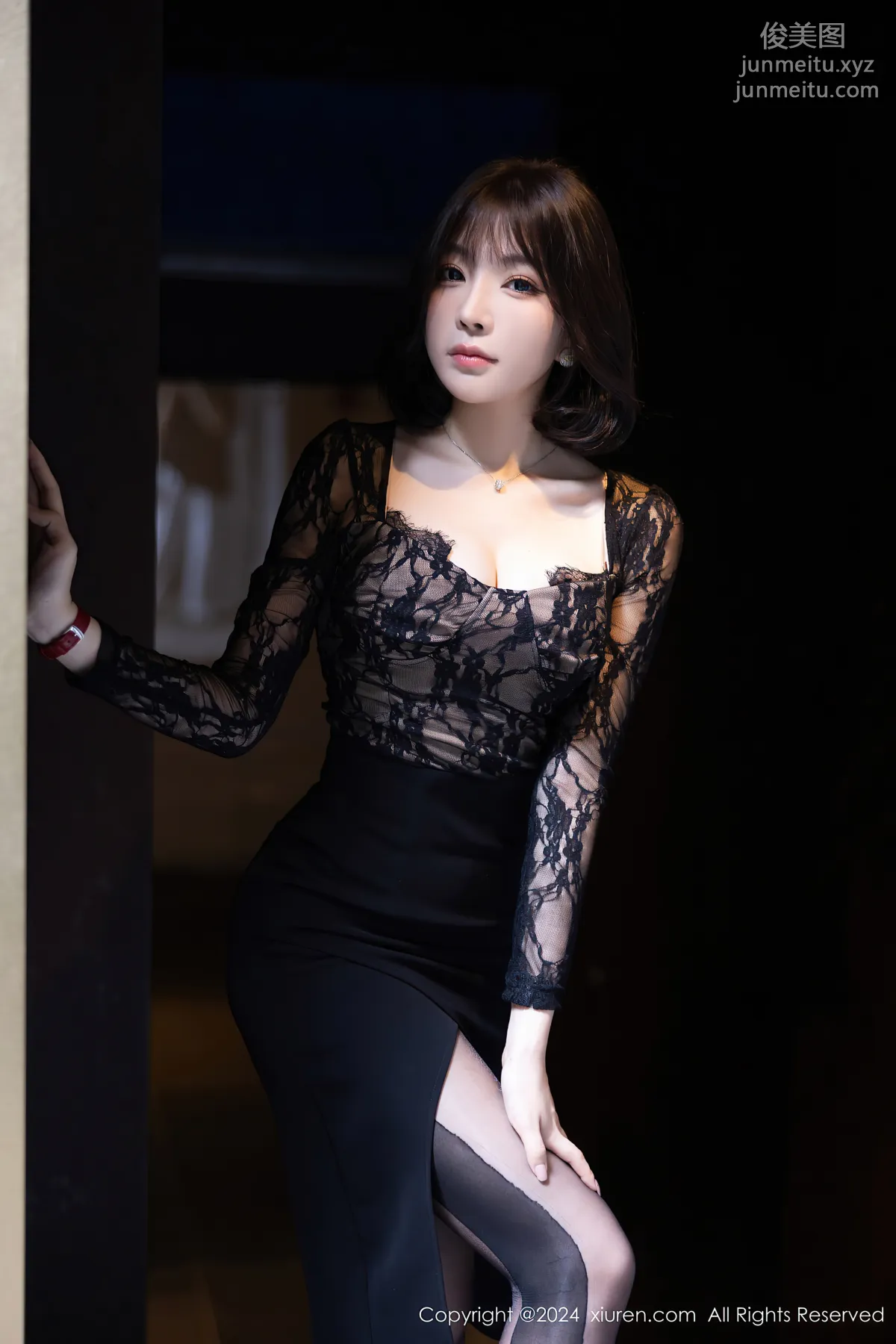 [Xiuren秀人網]2024.10.09 NO.9257 徐莉芝Booty 23
