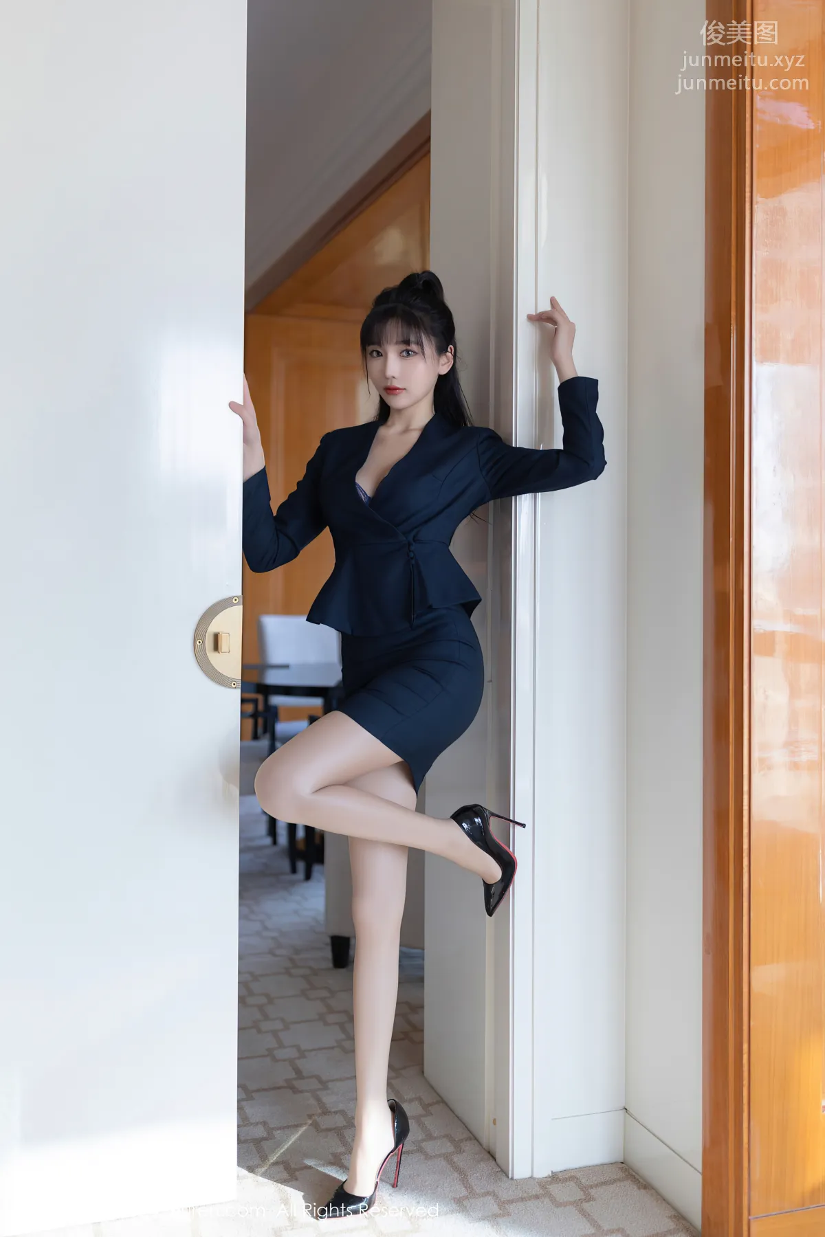 [XiuRen] 2024.10.10 NO.9263 Lu Xuanxuan photo 1