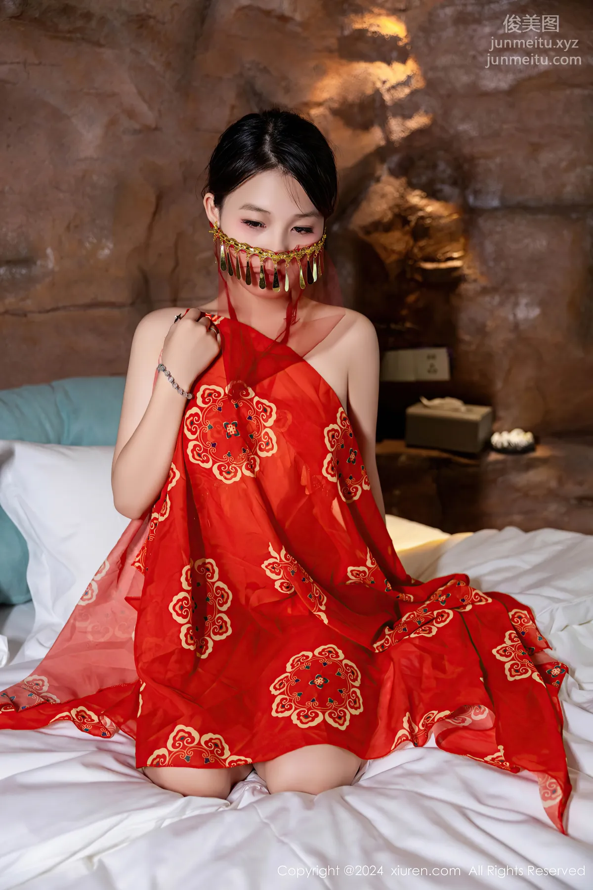 [Xiuren秀人網]2024.10.22 NO.9323 吳婷婉 31