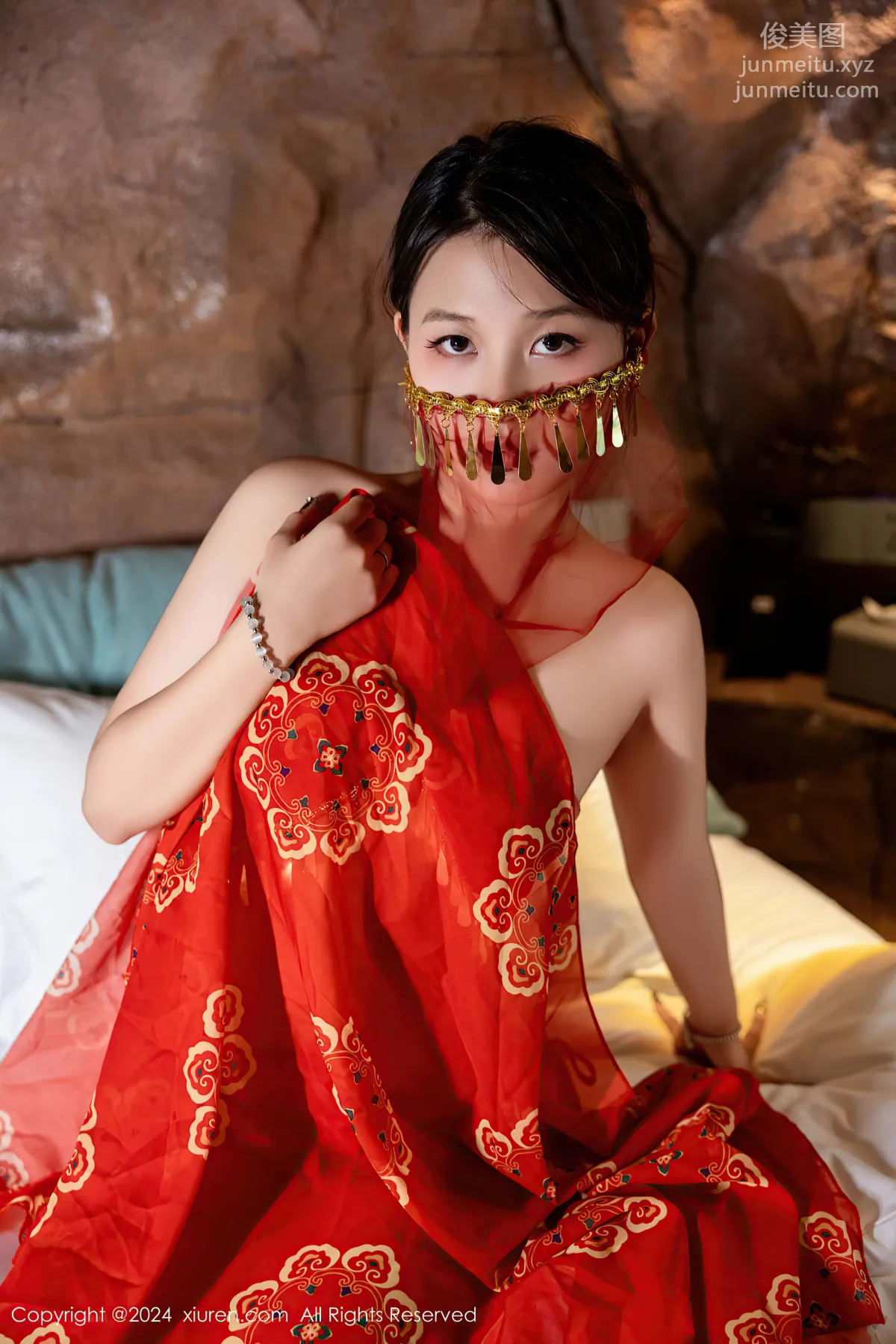 [Xiuren秀人網]2024.10.22 NO.9323 吳婷婉 32