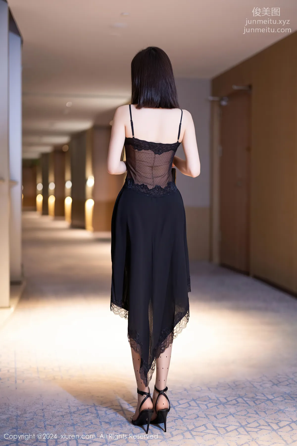[XiuRen] 2024.10.24 NO.9339 Zhizhi Booty photo 10