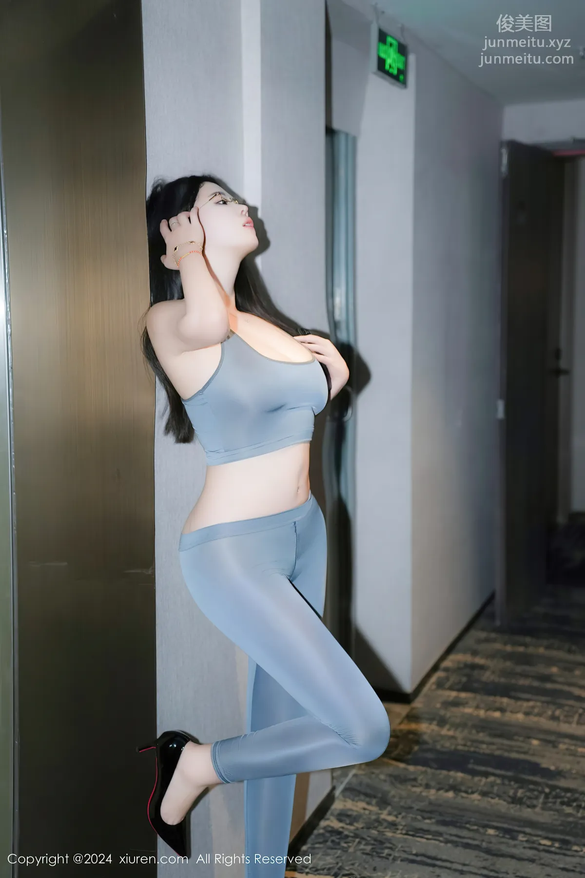 [Xiuren秀人網]2024.10.29 NO.9357 櫻桃小犢子 44