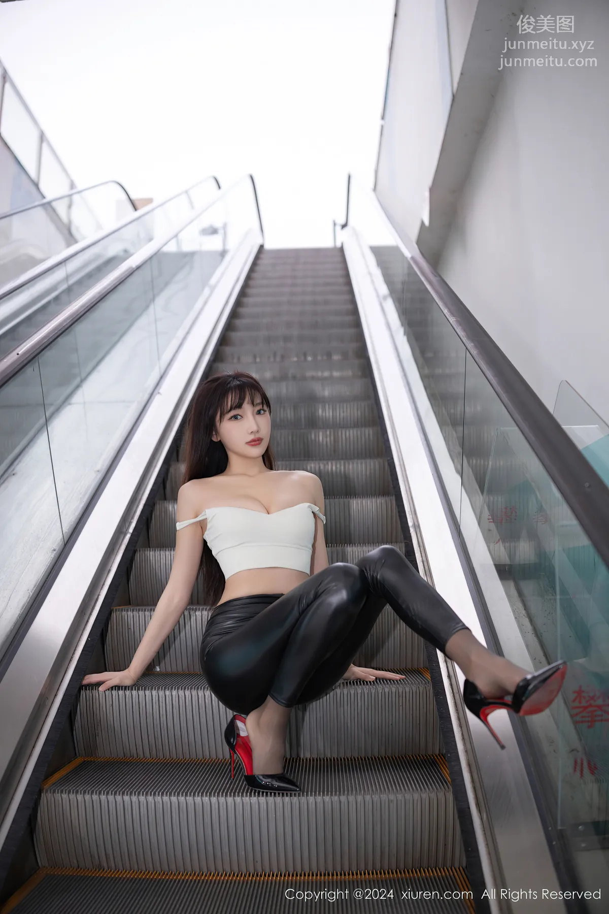 [Xiuren秀人網]2024.10.31 NO.9377 陸萱萱 4