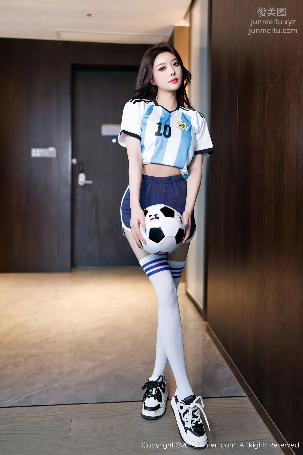 [XiuRen] 2025.01.03 NO.9706 Yang Chenchen Yome photo 2