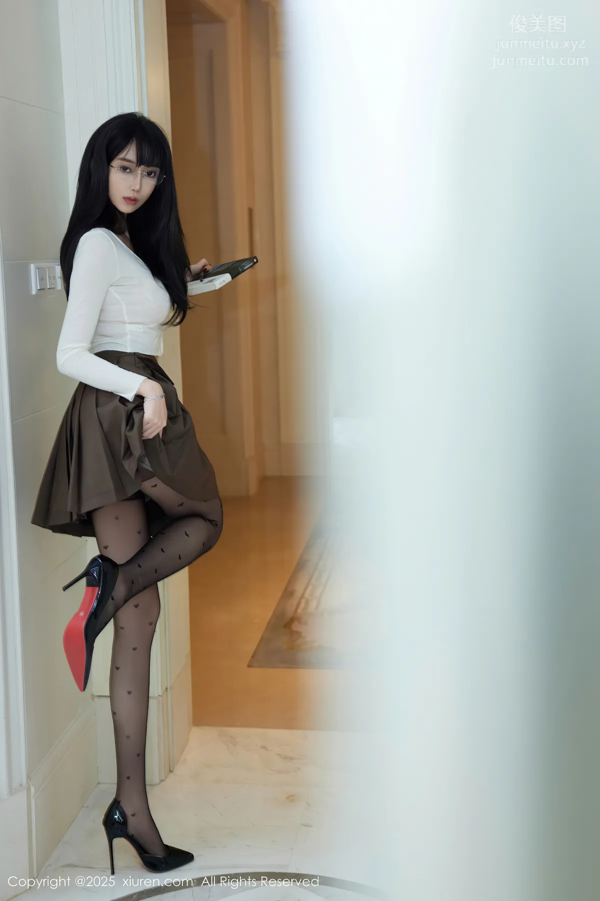 [XiuRen] 2025.01.10 NO.9737 Yue Eryue er photo 15