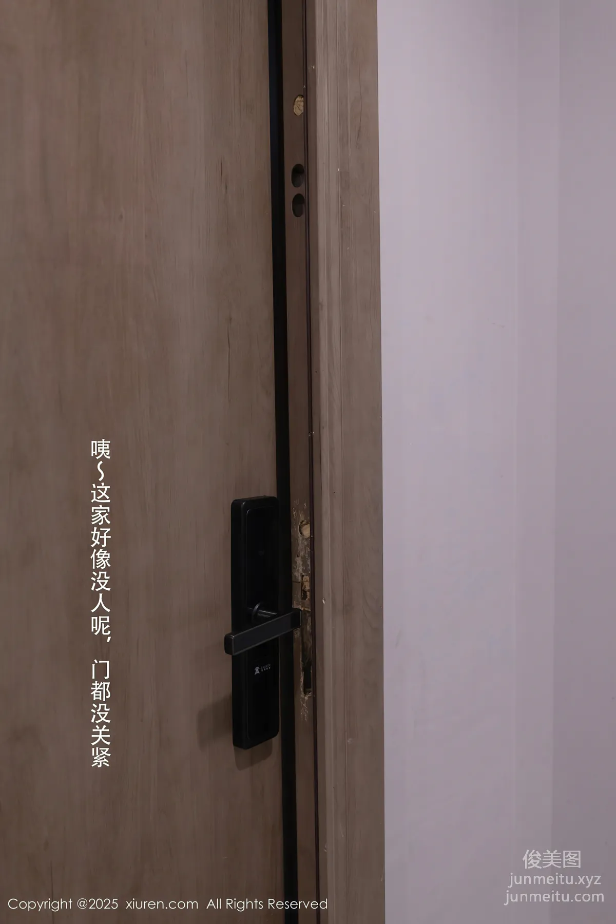 [Xiuren秀人網]2025.03.19 NO.10042 杏子Yada 2