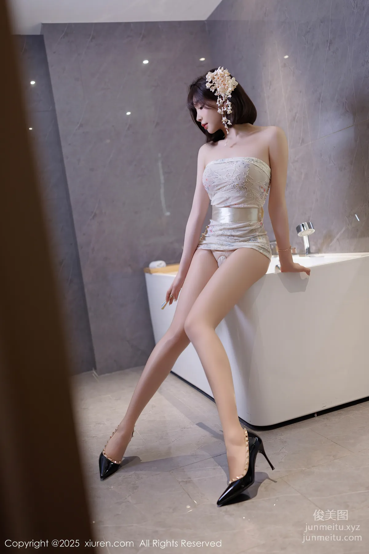 [XiuRen] 2025.03.20 NO.10048 Zhizhi Booty photo 44