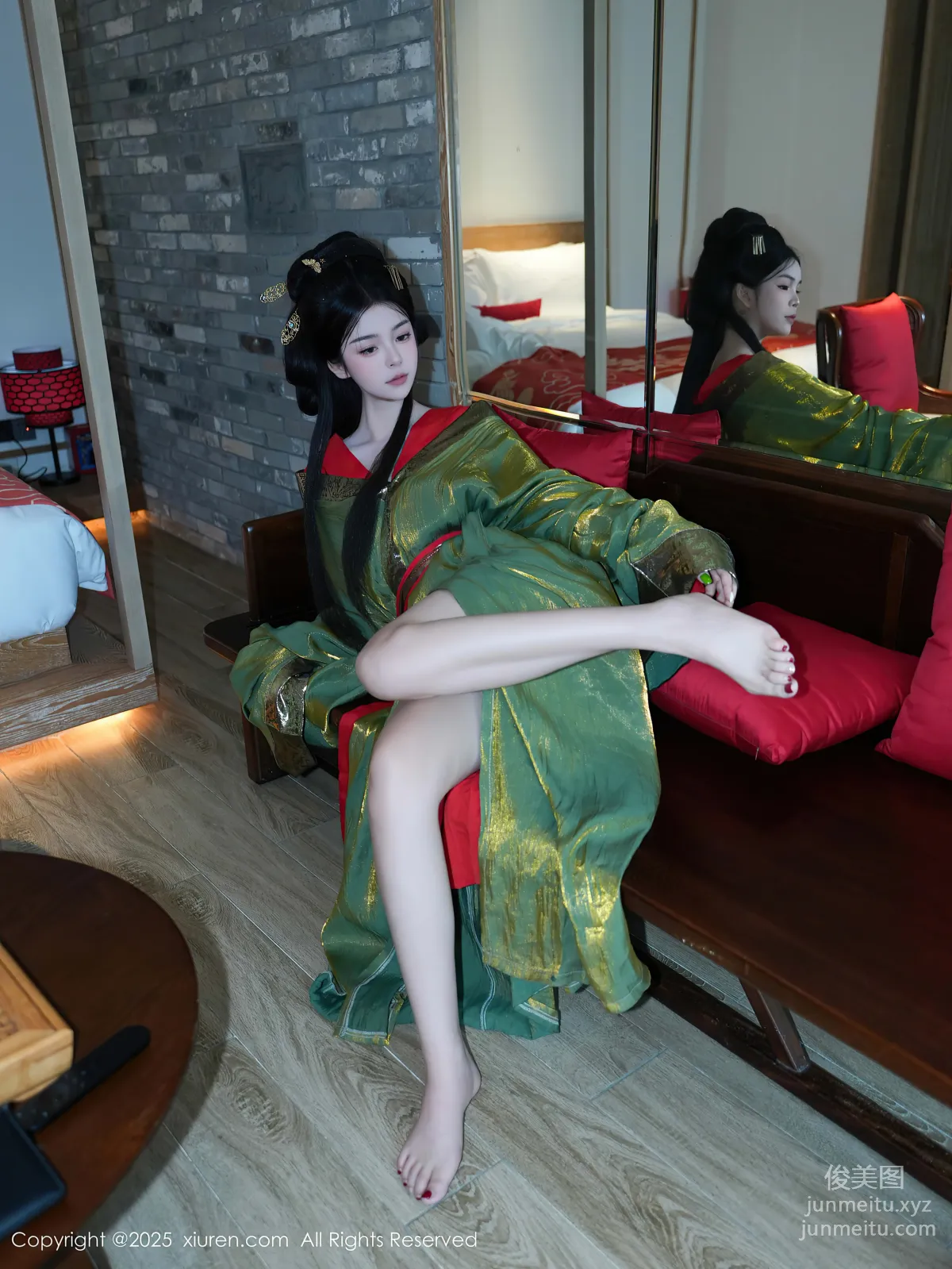 [Xiuren秀人網]2025.04.09 NO.10126 雪糕CiCi 14