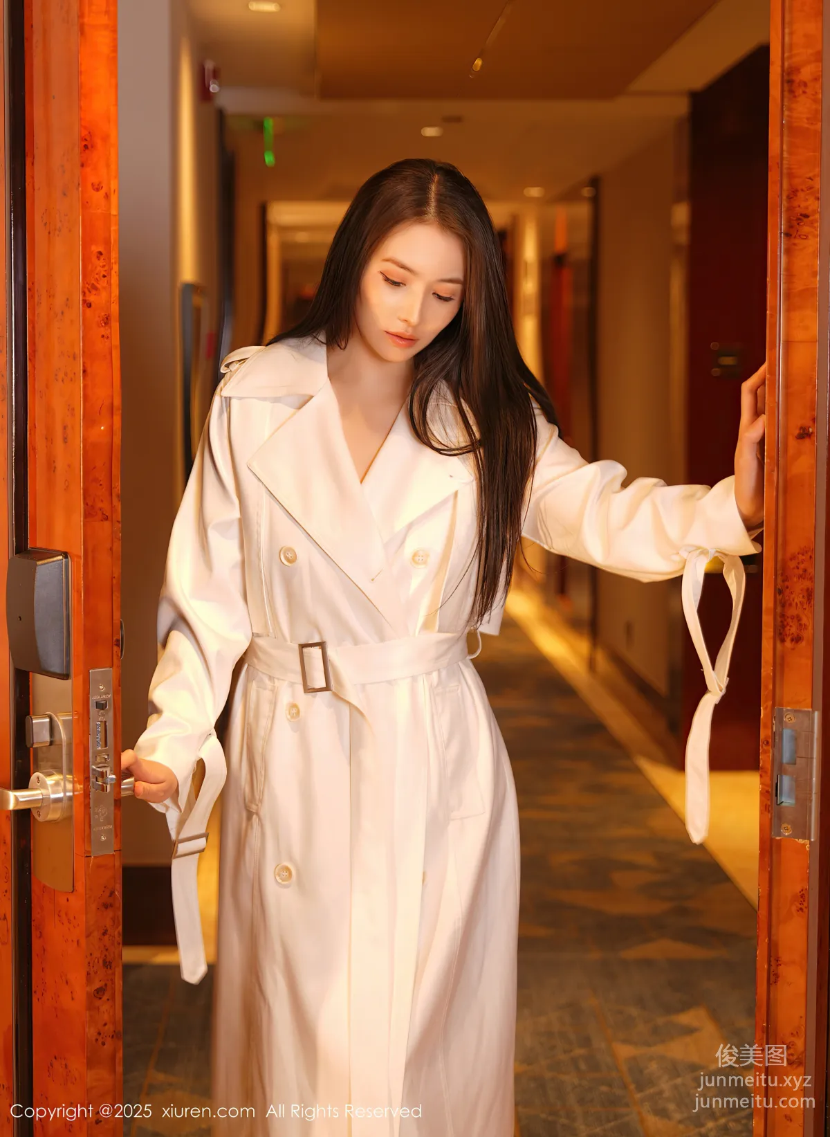 [Xiuren秀人網]2025.04.21 NO.10174 娅軒ELVA 6