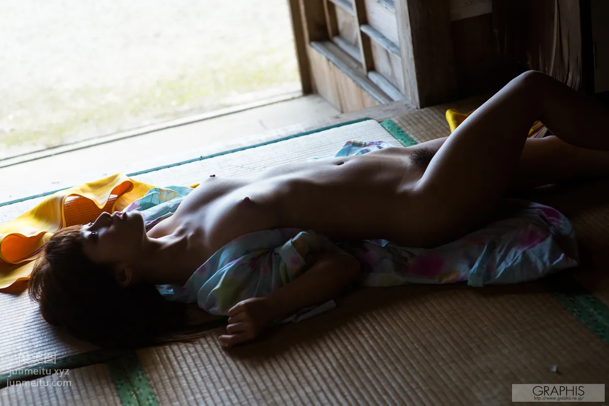 [Graphis] 2014.07.30 Limited Edition 小島みなみ 2