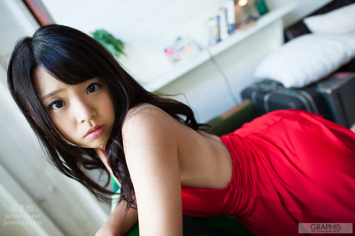 [Graphis] 2014.10 08 初脫ぎ娘！橋本麻耶 90