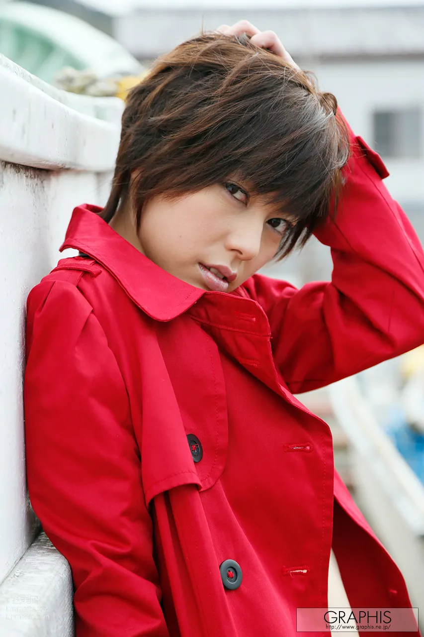 Saryu Usui: Graphis photo 4