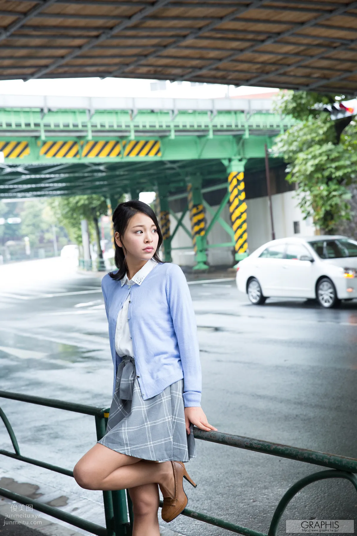 [Graphis] 2015-12-14 初脫ぎ娘 Manaka Minami 南真菜果 66