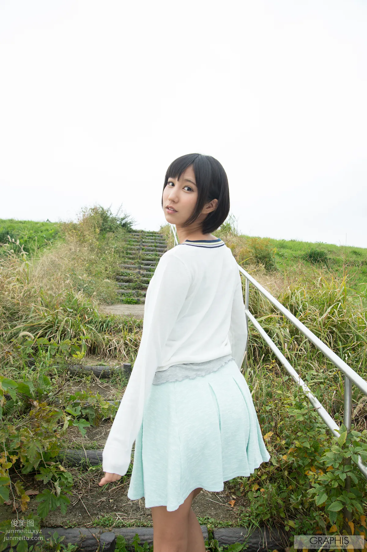 [Graphis] 2015.01.05 Gals 湊莉久 1