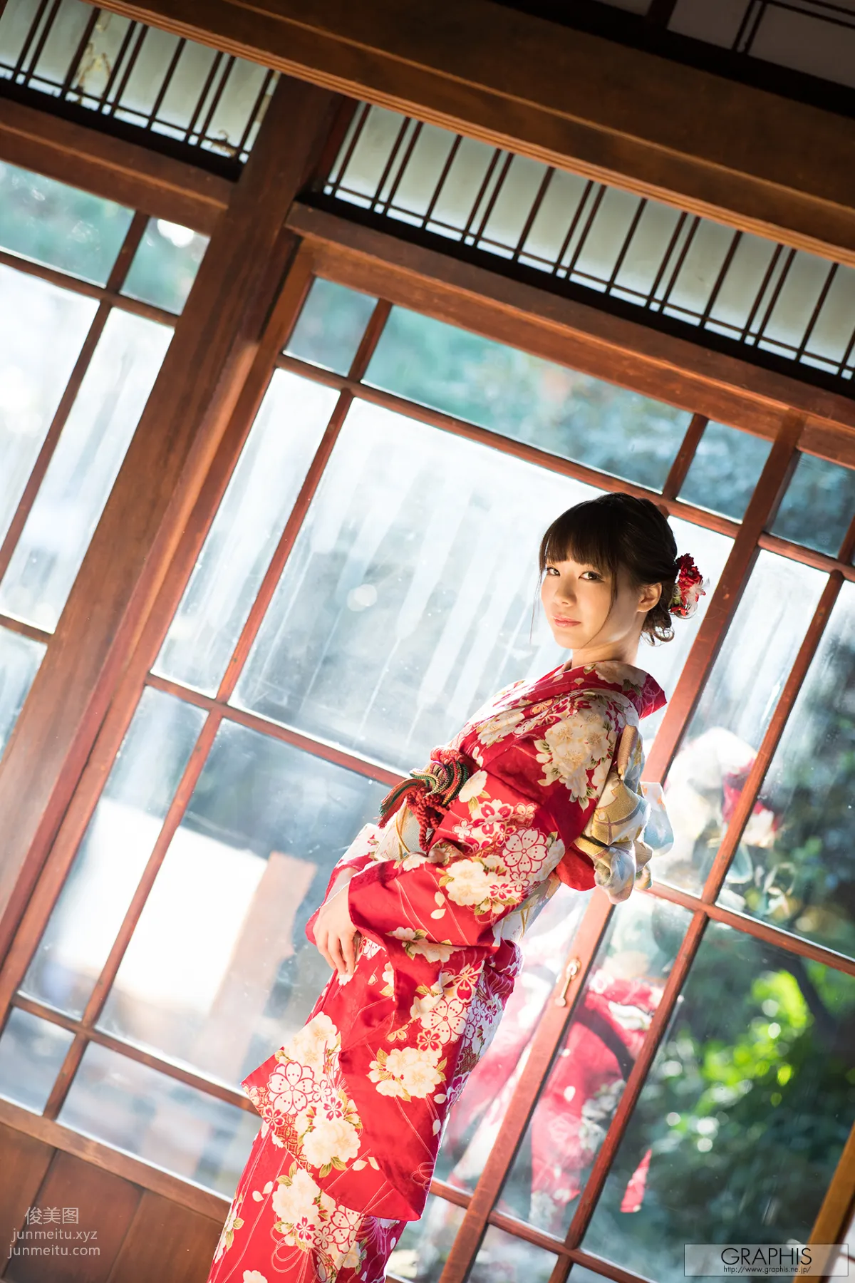 [Graphis] 2017.01.01 Airi Suzumura 鈴村 あいり Limited Edition 10