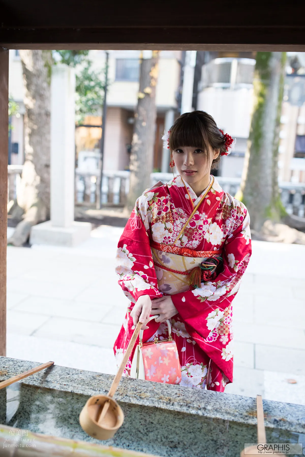 [Graphis] 2017.01.01 Airi Suzumura 鈴村 あいり Limited Edition 2
