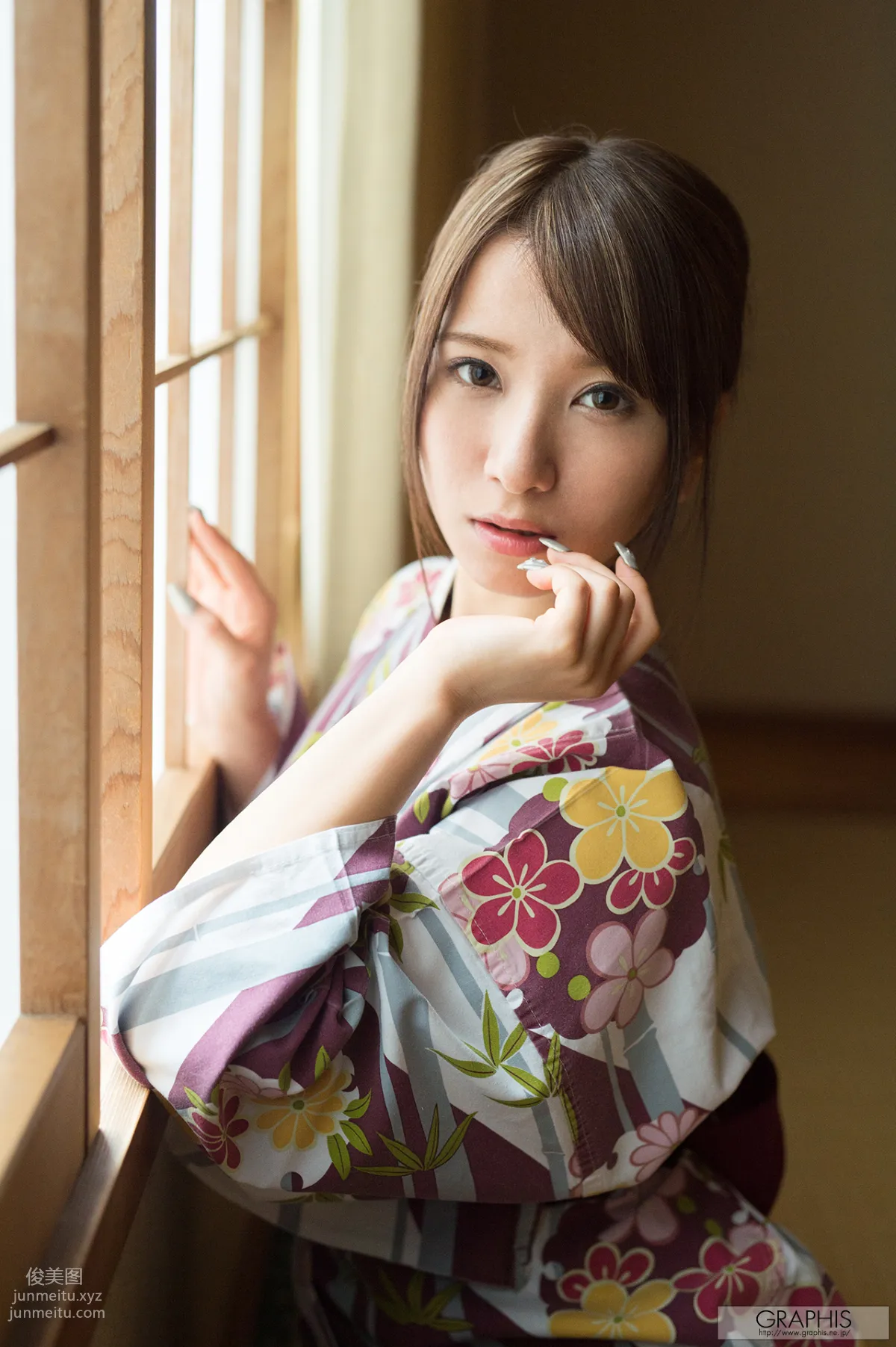 [Graphis] 2017.02.10 Mion Sonoda 'Limited Edition' photo 6