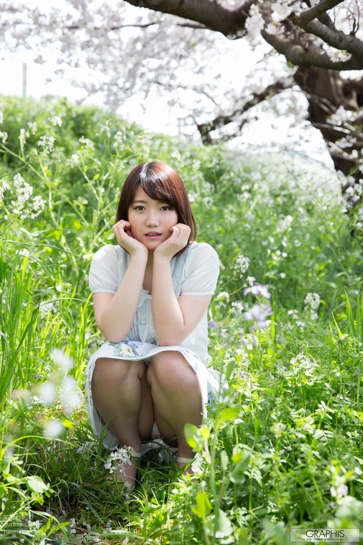 [Graphis] 2017.05.31 Gals Mitsuha Kikukawa 菊川 みつ葉 『 Fresh seedlings 』 2