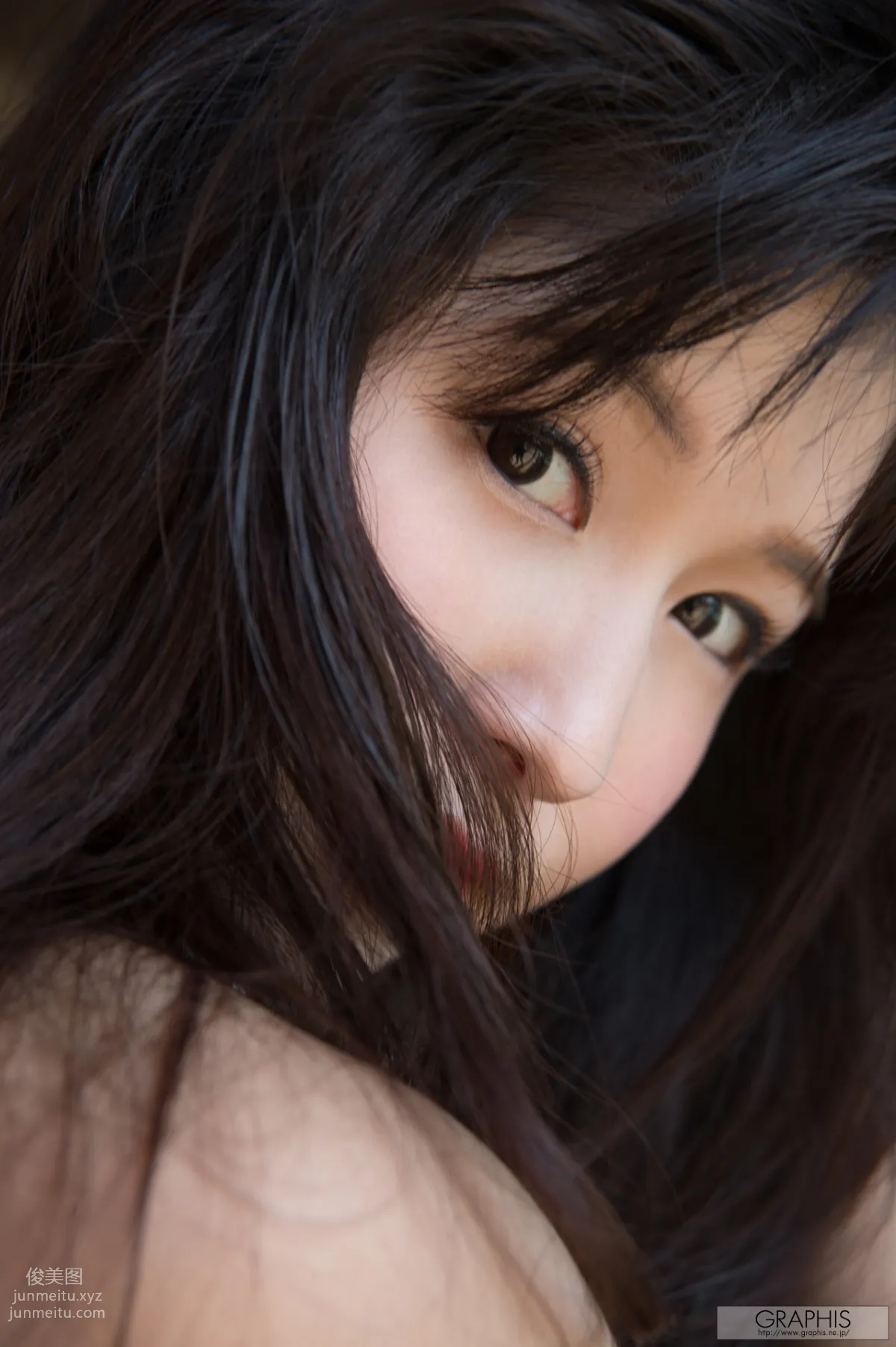 [Graphis] 2017.06.19 Momo Sakura 桜空もも『 first gravure 』 104