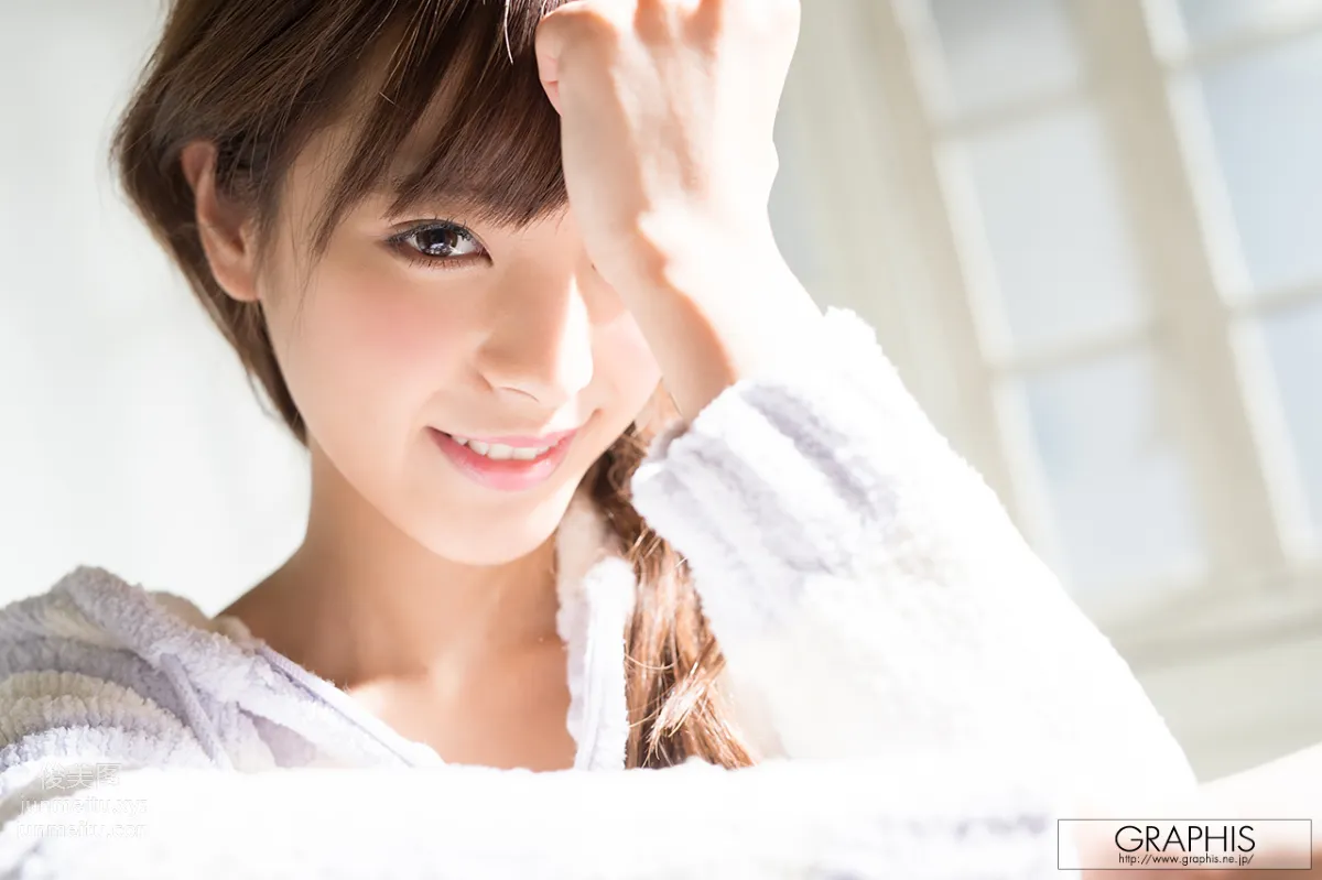[Graphis] 2017.09 Daily One Kana Momonogi photo 5