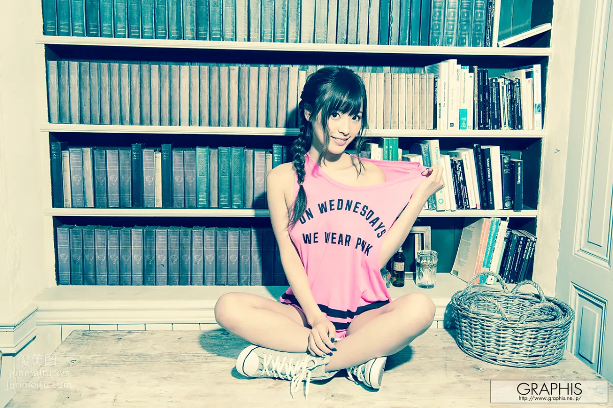 [Graphis] 2017.09 Daily One Kana Momonogi photo 8