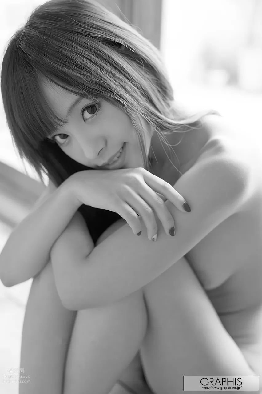 [Graphis] 2017.09 Daily One Kana Momonogi photo 9