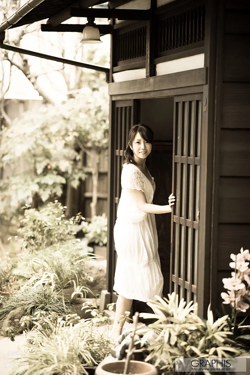 Makoto Toda: Graphis photo 15