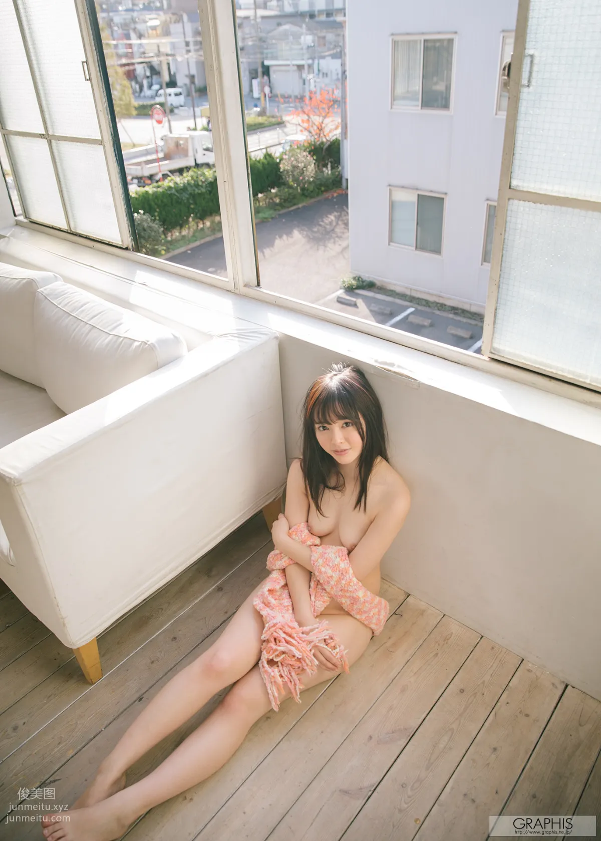 Yuna Ogura: Graphis photo 39