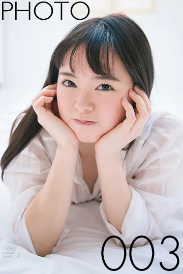 Yuna Ogura: Graphis photo 70