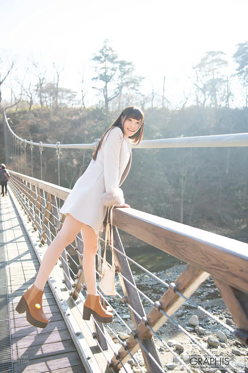 Arina Arata: Graphis photo 5