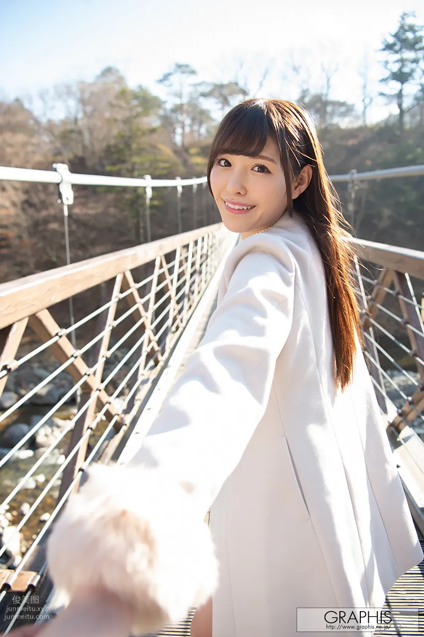 Arina Arata: Graphis photo 7